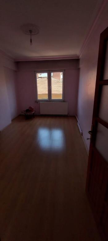 GÜVENAY - ÇORUM YAVRUTURNA CENGİZ TOPEL CADDESİ ÜZERİ 3+1 SATILIK DAİRE