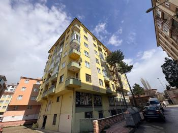 GÜVENAY - ÇORUM YAVRUTURNA CENGİZ TOPEL CADDESİ ÜZERİ 3+1 SATILIK DAİRE