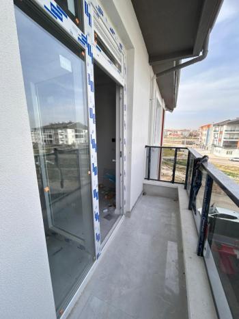 AFYON ÜÇOK EMLAKTAN KANLICA MAH 2+1 80M² SIFIR SATILLIK DAİRE 