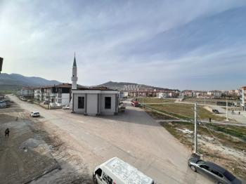AFYON ÜÇOK EMLAKTAN KANLICA MAH 2+1 80M² SIFIR SATILLIK DAİRE 