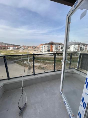 AFYON ÜÇOK EMLAKTAN KANLICA MAH 2+1 80M² SIFIR SATILLIK DAİRE 