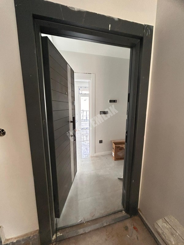 AFYON ÜÇOK EMLAKTAN KANLICA MAH 2+1 80M² SIFIR SATILLIK DAİRE 