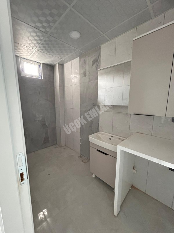 AFYON ÜÇOK EMLAKTAN KANLICA MAH 2+1 80M² SIFIR SATILLIK DAİRE 