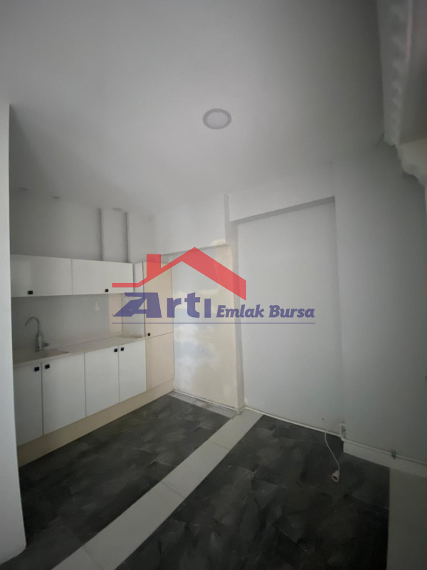 ARTI'DAN ÖZLÜCE BULVAR'DA KİRALIK 2+1 MASRAFSIZ OFİS