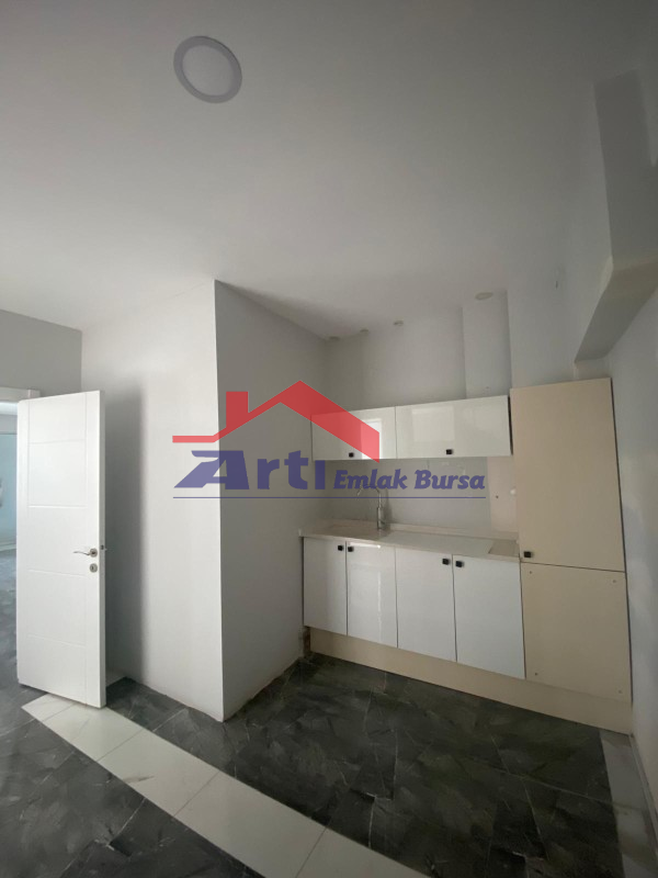 ARTI'DAN ÖZLÜCE BULVAR'DA KİRALIK 2+1 MASRAFSIZ OFİS