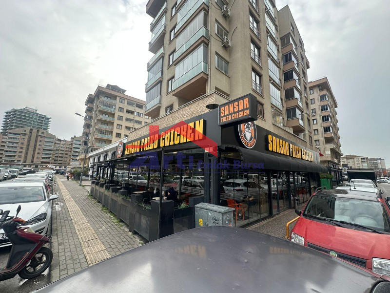 ARTI'DAN ÖZLÜCE'DE MUHTEŞEM KONUMDA YATIRIMLIK DÜKKAN
