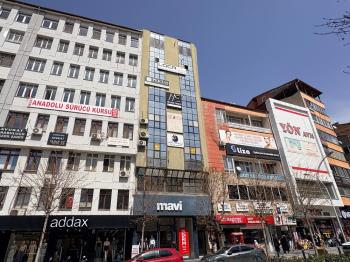 GÜVENAY - ÇORUM Gazi Caddesi Üzeri'nde Satılık Ofis!
