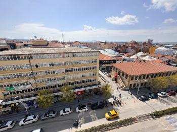 GÜVENAY - ÇORUM Gazi Caddesi Üzeri'nde Satılık Ofis!