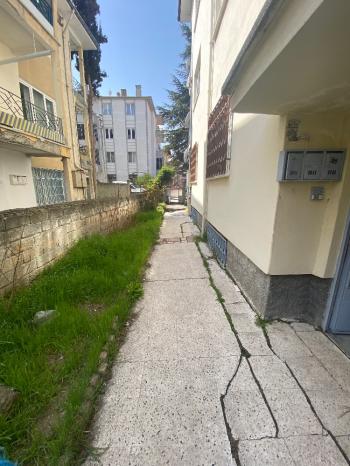 GÜVENAY - ÇORUM KALE MAHALLESİ EHLİ BEYT CAMİİ YANI 3 KATLI KOMPLE SATILIK BİNA  
