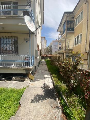 GÜVENAY - ÇORUM KALE MAHALLESİ EHLİ BEYT CAMİİ YANI 3 KATLI KOMPLE SATILIK BİNA  
