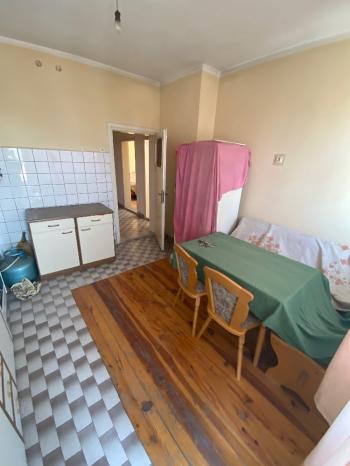 GÜVENAY - ÇORUM KALE MAHALLESİ EHLİ BEYT CAMİİ YANI 3 KATLI KOMPLE SATILIK BİNA  