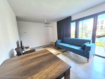 KKTC Girne Alsancak'ta Merit'lere Yakın Site İçerisinde Satılık 1+1 Daire