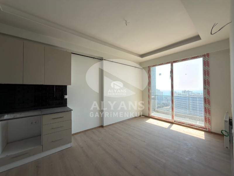 ALYANS'TAN DENİZ MANZARALI SİTE İÇİ FULL SOSYAL ALANLI LÜKS 1+1