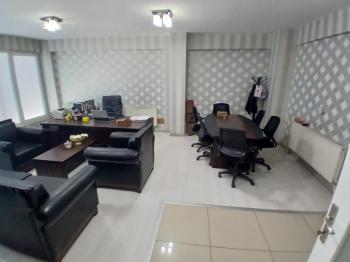 GÜVENAY - ÇORUM OTO GALERİCİLER SİTESİNDE EŞYALI KİRALIK 3 KATLI İŞ YERİ