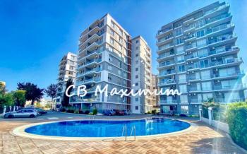 KKTC Girne Merkezde Site İçerisinde Kapanmaz Deniz Manzaralı Satılık 3+1 Türk Malı Daire