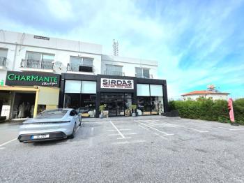KKTC Girne Alsancak'ta Ana Cadde Üzeri Tabela Değeri Yüksek Satılık Bodrum ve Sendeli Dükkan