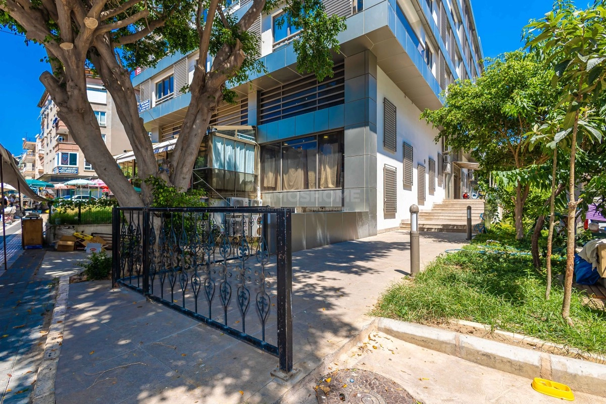 Alanya Merkez 1+1 Eşyalı Satılık