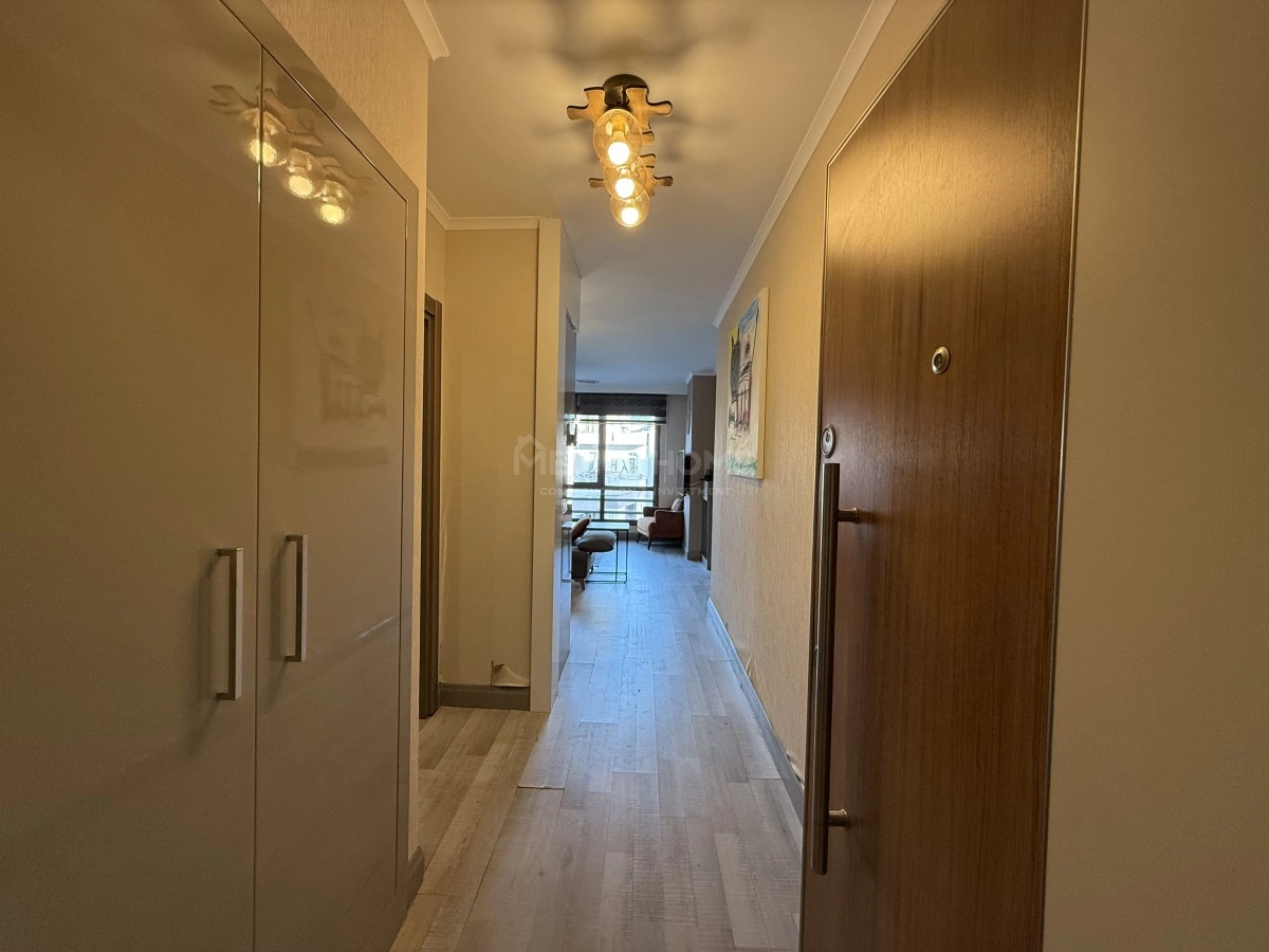 Alanya Merkez 1+1 Eşyalı Satılık