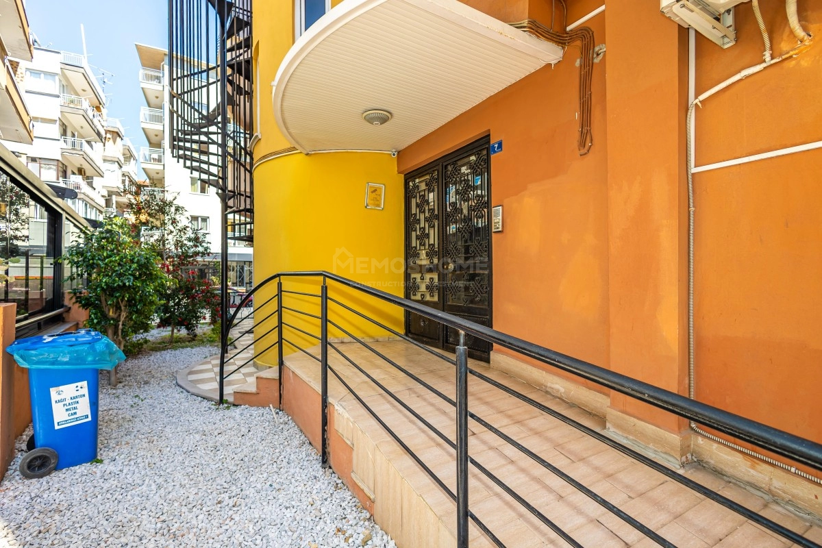 Center 3+1 Duplex Sea View Apartment