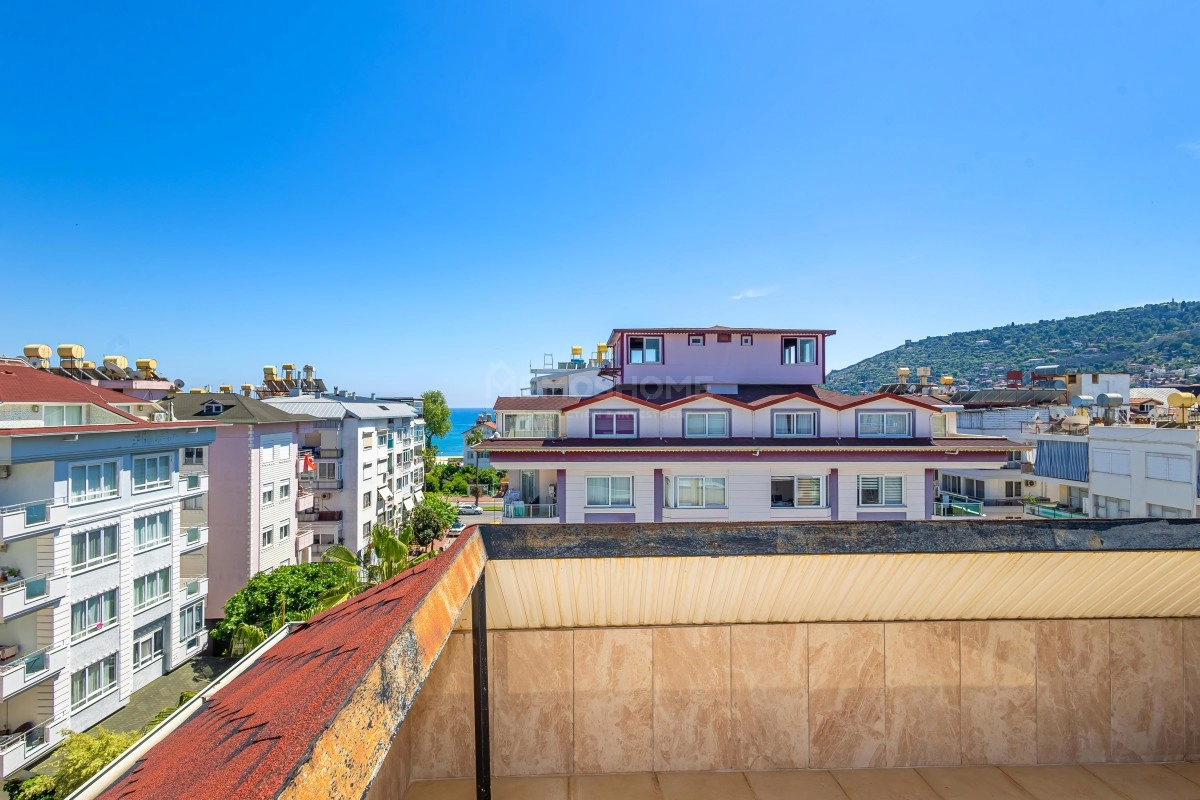 Center 3+1 Duplex Sea View Apartment