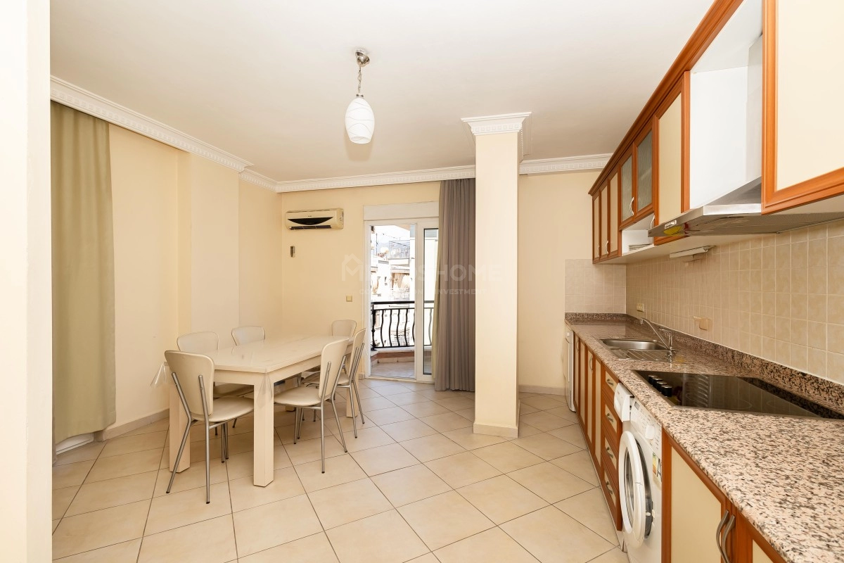 Center 3+1 Duplex Sea View Apartment