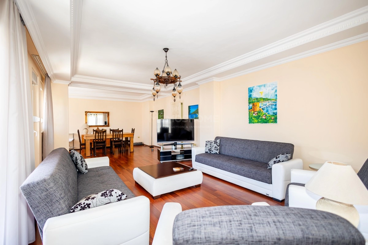 Center 3+1 Duplex Sea View Apartment