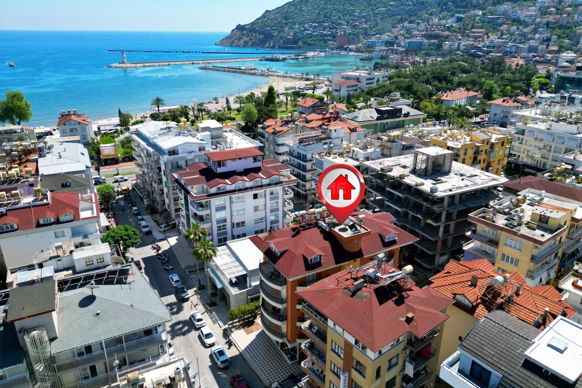 Center 3+1 Duplex Sea View Apartment