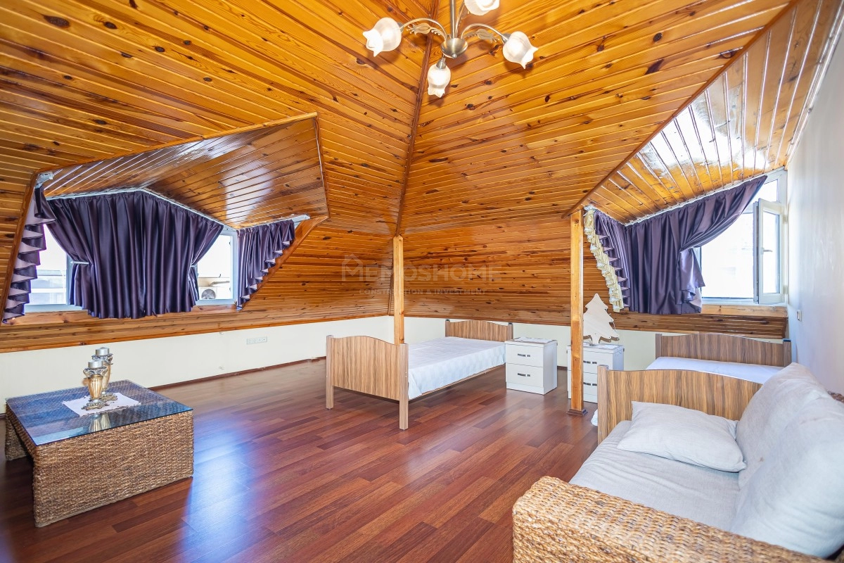 Center 3+1 Duplex Sea View Apartment