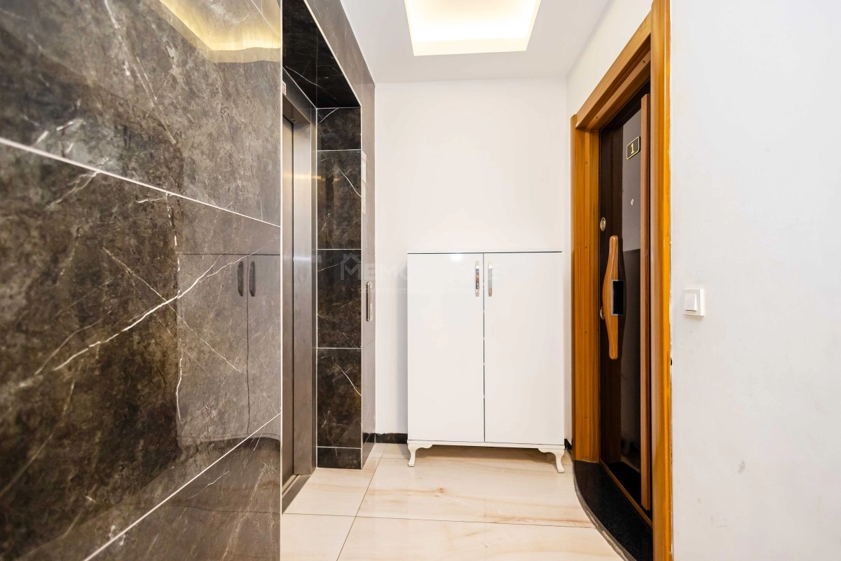 Hasbahçe 3+1 Geniş Satılık Daire