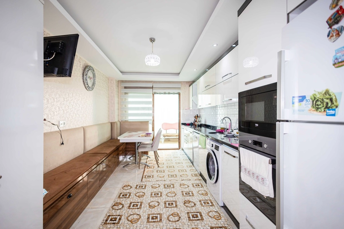 Hasbahçe 3+1 Geniş Satılık Daire