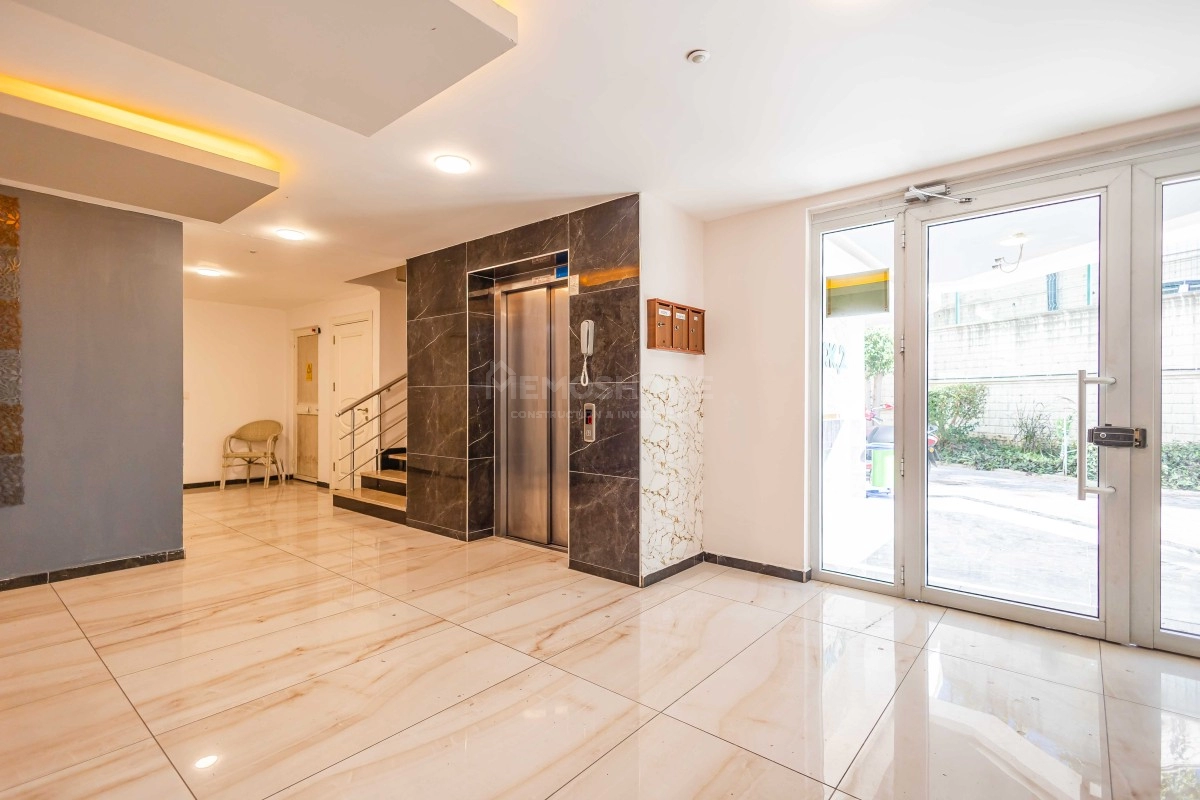 Hasbahçe 3+1 Geniş Satılık Daire