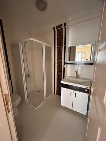 AFYON ÜÇOK EMLAKTAN ZAFER MAH  3+1 120M² TEMİZ BAKIMLI KİRALIK  DAİRE 