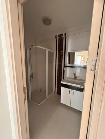 AFYON ÜÇOK EMLAKTAN ZAFER MAH  3+1 120M² TEMİZ BAKIMLI KİRALIK  DAİRE 
