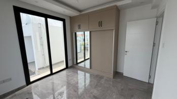  Girne Çatalköy'de Satılık Dubleks Havuzlu 3+1 Villa