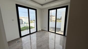  Girne Çatalköy'de Satılık Dubleks Havuzlu 3+1 Villa