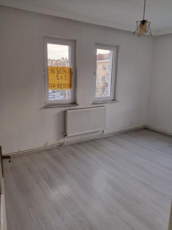 GÜVENAY - ÇORUM GÜLABİBEY MAH. GÜLÜM DÜĞÜN SALONU CİVARI 2+1 KİRALIK DAİRE 