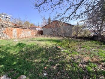 GÜVENAY - ÇORUM BAHÇELİEVLER ÇORAKLIK MEVKİİ 375 M² SATILIK ARSA
