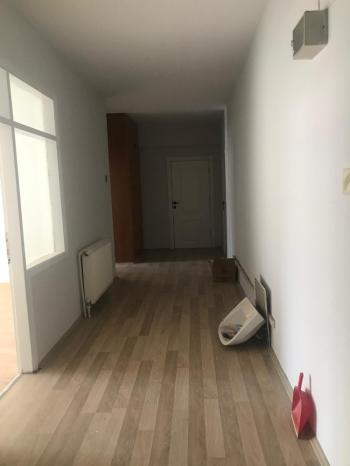 GÜVENAY - ÇORUM GAZİ CAD. MEYDAN YANINDA 3+1 KİRALIK DAİRE