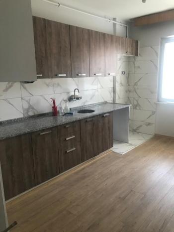 GÜVENAY - ÇORUM GAZİ CAD. MEYDAN YANINDA 3+1 KİRALIK DAİRE
