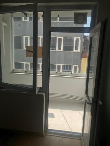 GÜVENAY - ÇORUM GAZİ CAD. MEYDAN YANINDA 3+1 KİRALIK DAİRE
