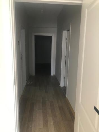 GÜVENAY - ÇORUM GAZİ CAD. MEYDAN YANINDA 3+1 KİRALIK DAİRE