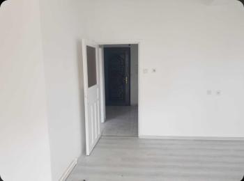GÜVENAY - ÇORUM BAHABEY CAD. İPEK TAKSİ İLERİSİ CADDE ÜZERİ 3+1 SATILIK DAİRE