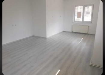 GÜVENAY - ÇORUM BAHABEY CAD. İPEK TAKSİ İLERİSİ CADDE ÜZERİ 3+1 SATILIK DAİRE