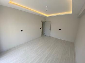GÜVENAY - ÇORUM GÜLABİBEY MAH. BEYTEPE 5. CADDESİ ÜZERİ SIFIR  3+1 SATILIK DAİRE 