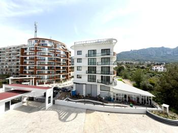 Kıbrıs Girne Merkez Akacan Premium Sitesi Eşyasız 3+1 Kiralık Daire