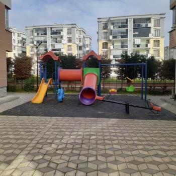 4 MEVSİM EVLERİNDE BAHÇE KATI 2+1 SATILIK DAİRE