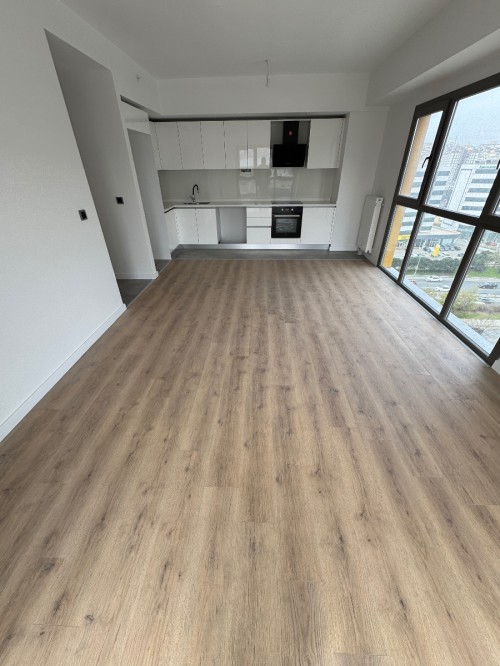 Bağcılar 15 Temmuz Mah. Flat 24’te İskanlı, 35.000 TL Kira Getirili 2+1