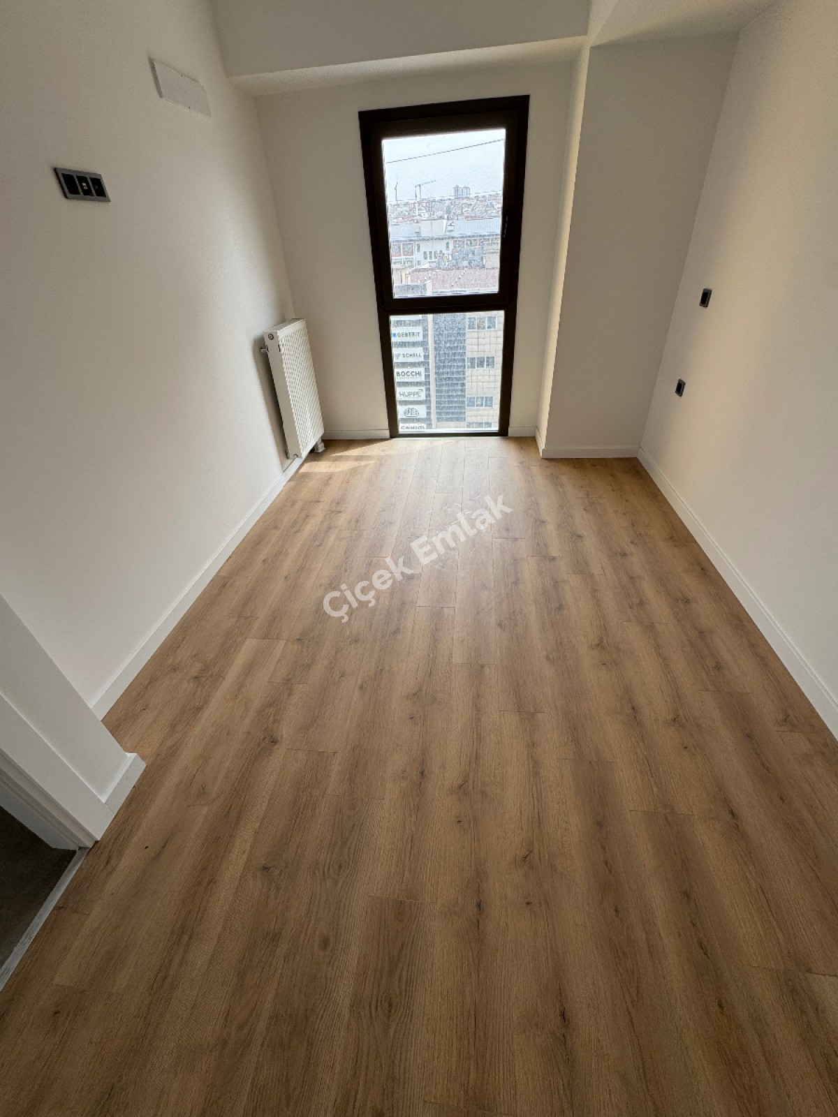 Bağcılar 15 Temmuz Mah. Flat 24’te İskanlı, 35.000 TL Kira Getirili 2+1