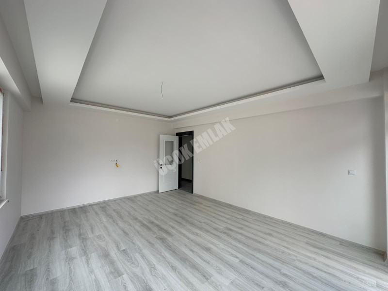 AFYON ÜÇOK EMLAKTAN KANLICA MAH SIFIR 3+1 120M² GENİŞLİĞİNDE SATILIK DAİRE