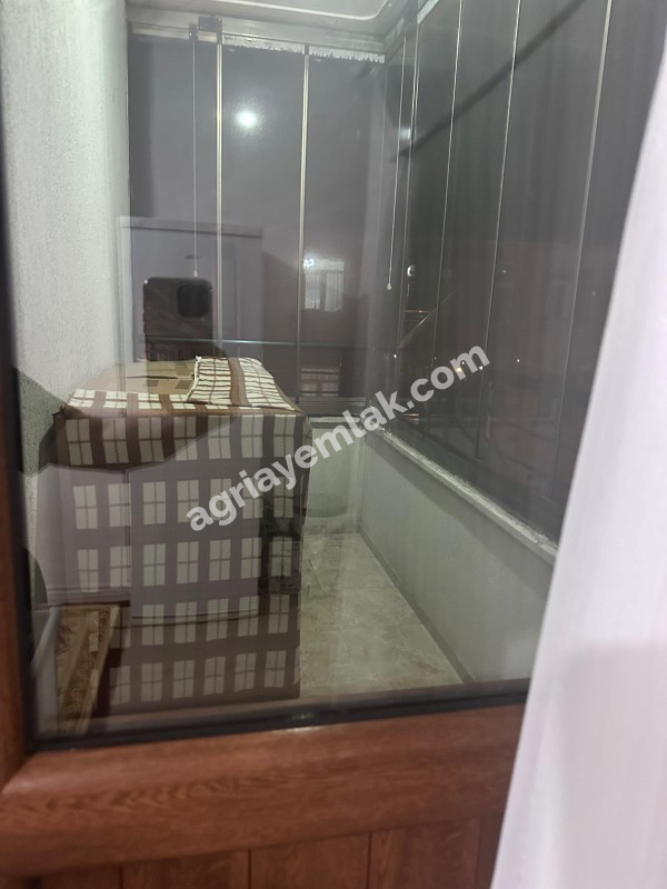 CENAS OTEL KARŞISINDA K-B.CEPHELİ 4. KAT 120M2 SATILIK 2+1 DAİRE